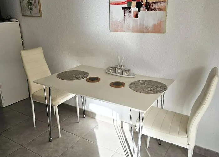 Castle Harbour Studio Pool View