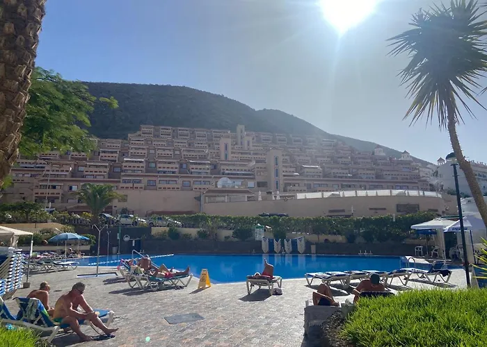 Castle Harbour Studio Pool View Apartamento *