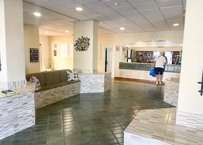 Castle Harbour Studio Pool View *